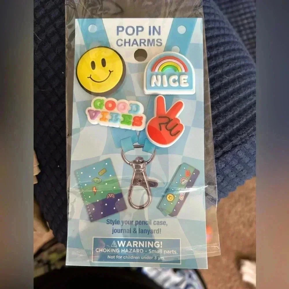 Shoe or‎ bag charms
